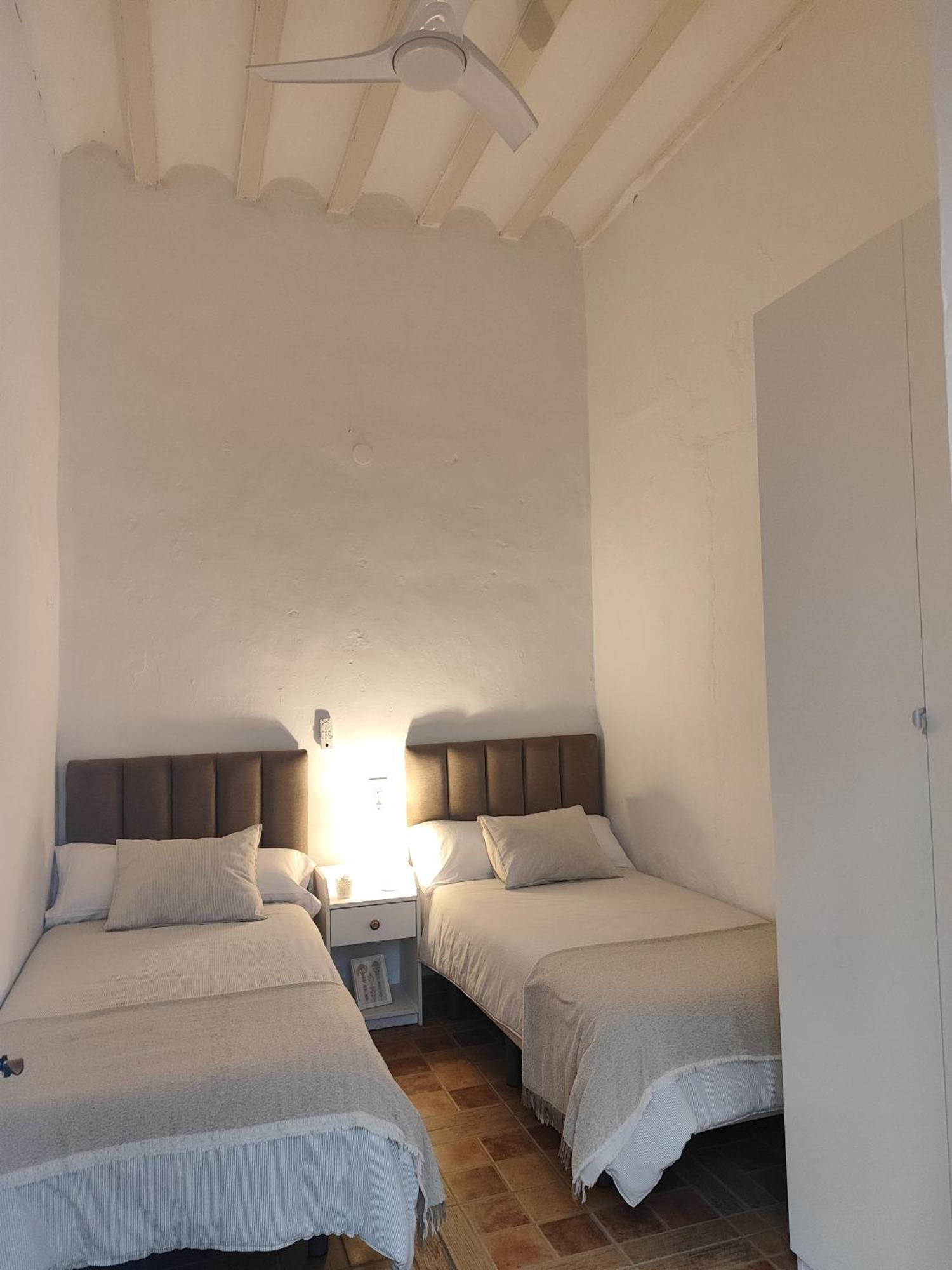 Estreno Centro Y Playa Cadiz Lägenhet Exteriör bild